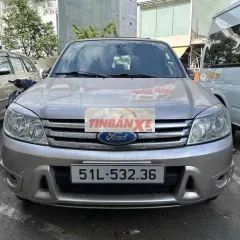 Ford Escape Bạc 5 chỗ