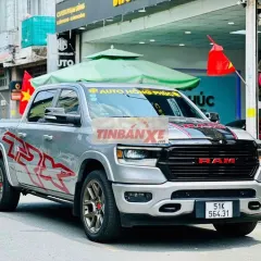RAM 1500 Laramie Night Edition sx 2022