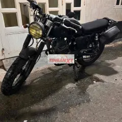 Kawasaki W175 2018 màu Đen