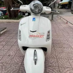 Piaggio Vespa GTS 125 2013 Trắng 13000 km