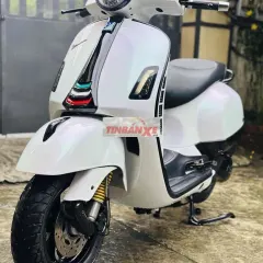 Piaggio Vespa GTS 150cc IGET 2021 Trắng