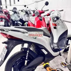 Xe máy điện VinFast Feliz S 2025 Bạc