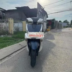 Yamaha FEEGO 125 2019 Trắng Đen