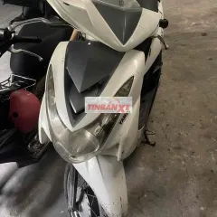 Xe máy Yamaha màu Trắng