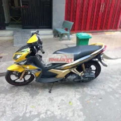 Yamaha Novo 4 Vàng đen