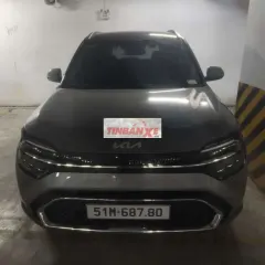 Kia Carens luxury 1.5g 2025 8642 km