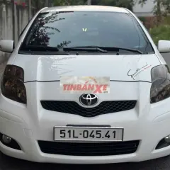 Toyota Yaris màu Trắng