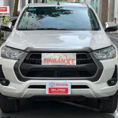 Toyota Hilux 2021 2.4AT 4x2 Trắng