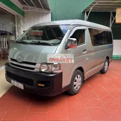 Toyota Hiace Đầu búa Xám