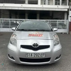 Toyota Yaris 2011 Bạc