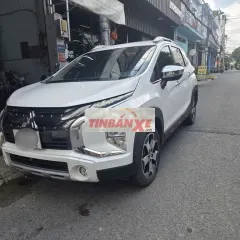 Mitsubishi Xpander Cross 2021 ODO 4vạn Màu Trắng