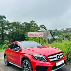 Bán Mercedes GLA 250 Đỏ odo 70K 4Matic xe CHẤT