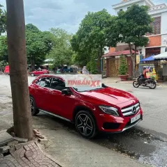 Mercedes GLA 250 4Matic Đỏ