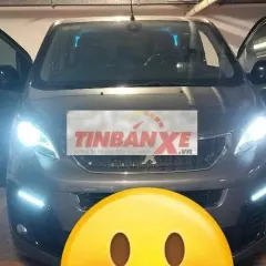 Peugeot 7 chỗ màu Xám
