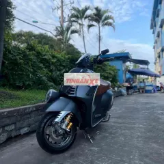 Vespa GTV300 Xám 12000 km nhận GL