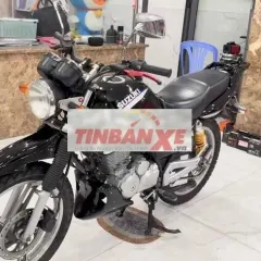 Suzuki EN150 màu Đen