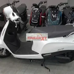 Xe máy điện EVO MAX Trắng