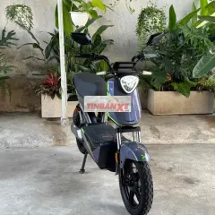 Xe máy điện Yadea XBull Xám Lướt