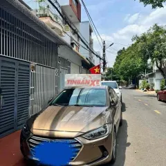 Hyundai Elantra 2016 2.0 80000 km Vàng cát 99%