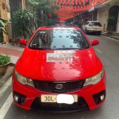 Kia Koup Đỏ
