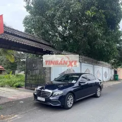 Mercedes-Benz E200 2017 71000 km Xanh
