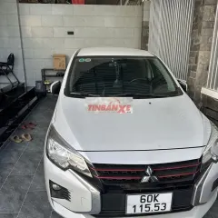 Mitsubishi Mirage Trắng