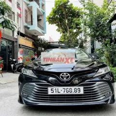 Toyota Camry 2020 2.0G Đen