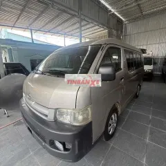 Toyota Hiace 2006 Xăng Bạc