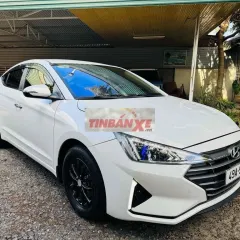 Hyundai Elantra 2021 Trắng