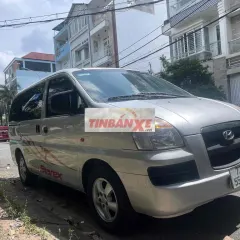 Starex 9 chỗ đời 2006 máy dầu kg niên hạn