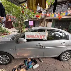 Hyundai Verna Số sàn Bạc