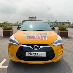 Hyundai Veloster màu Vàng