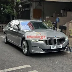 BMW 730Li Pure Excellence 2022