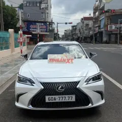 Lexus ES250 2018 Trắng 40000 km