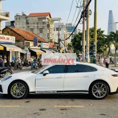 Porsche Panamera E Hybrid Executive 1500km