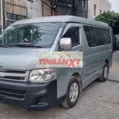 Toyota Hiace 2010