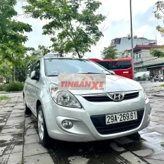 Hyundai i20 2011 Bạc 13 vạn km