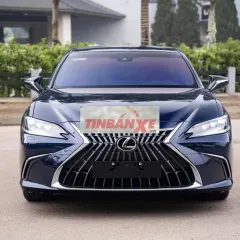Lexus ES250 2025 10.000 km Xanh đậm