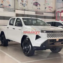 Toyota Hilux 2026 2.8MT Trắng ngọc