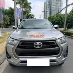 Toyota Hilux 2021 2.4E AT 1 cầu 1 Chủ Zin Đẹp