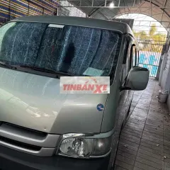 Toyota Hiace Đời 2010