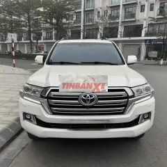 Toyota Land Cruiser 2019 4.6 VX Trắng