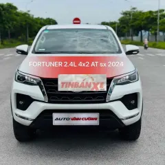 Toyota Fortuner 2024 2.4L 4x2AT Trắng