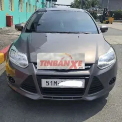 Ford Focus số tự động
