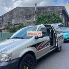 Kia Carnival 7 chỗ Xăng Số sàn Bạc