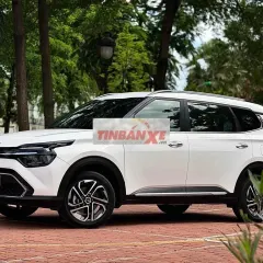 Kia Carens 2022 Luxury 7 chỗ Trắng