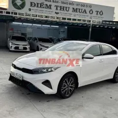 KIA K3 Premium 2.0 AT 2024 đúng 9.000km keng