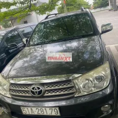 Audi Q7 2015 Đen