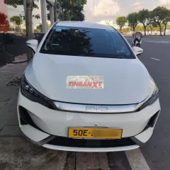 BYD M6 2025 Trắng 32.800 km
