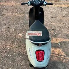 Vinfast EvoGrand Xanh Oliu 9000 km